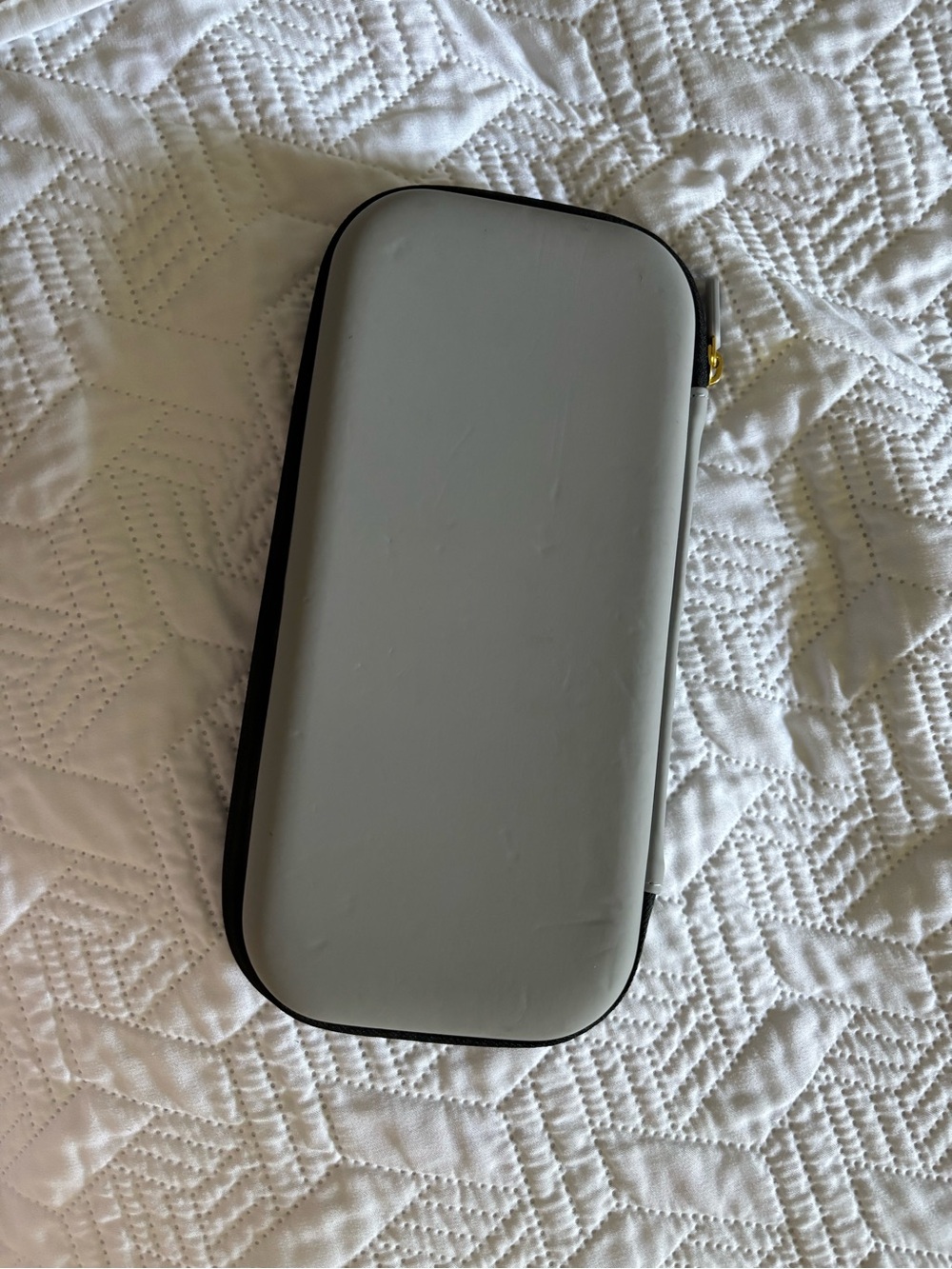 Case - Picture 2 of 2